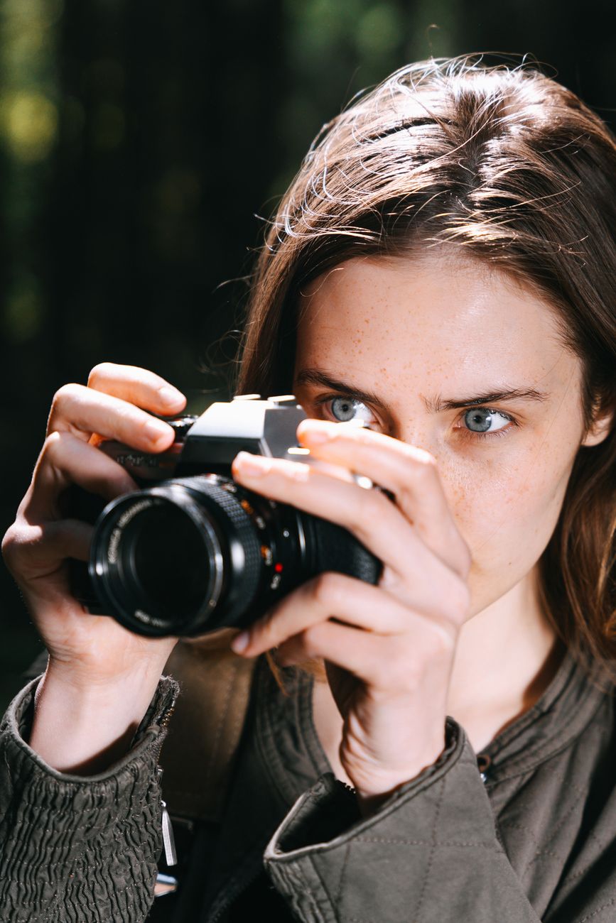 Elena Rostova Photojournalist